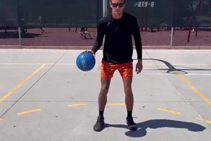 如何通过瑜伽提升篮球训练效果:综合策略与实践经验